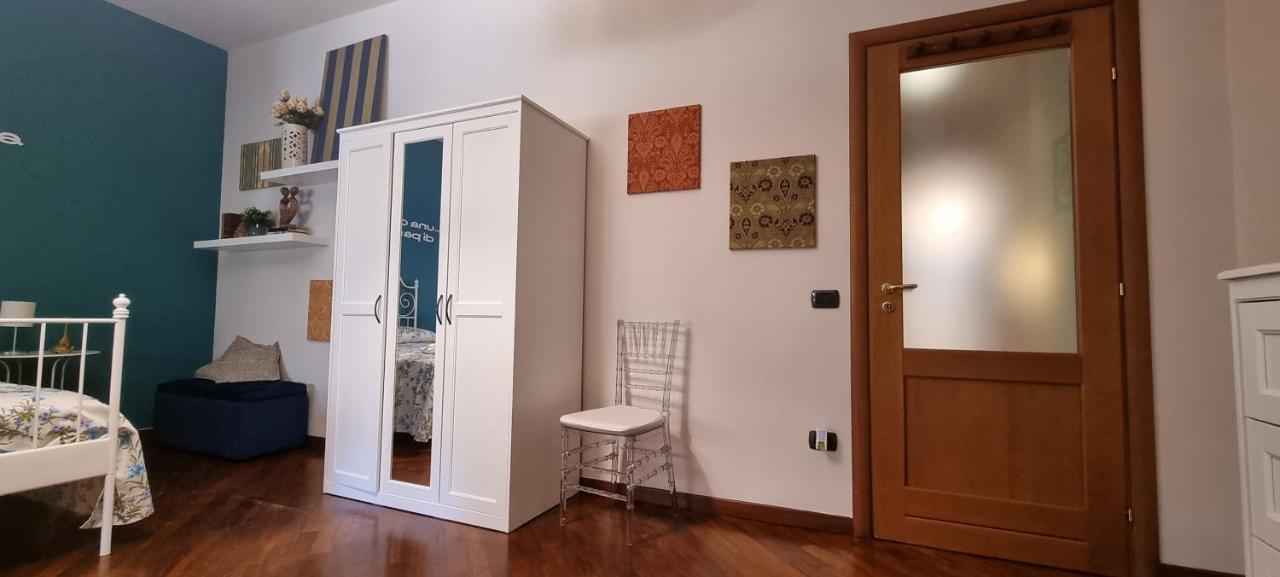 Via Battisti 109 Apartment Caserta Exterior foto